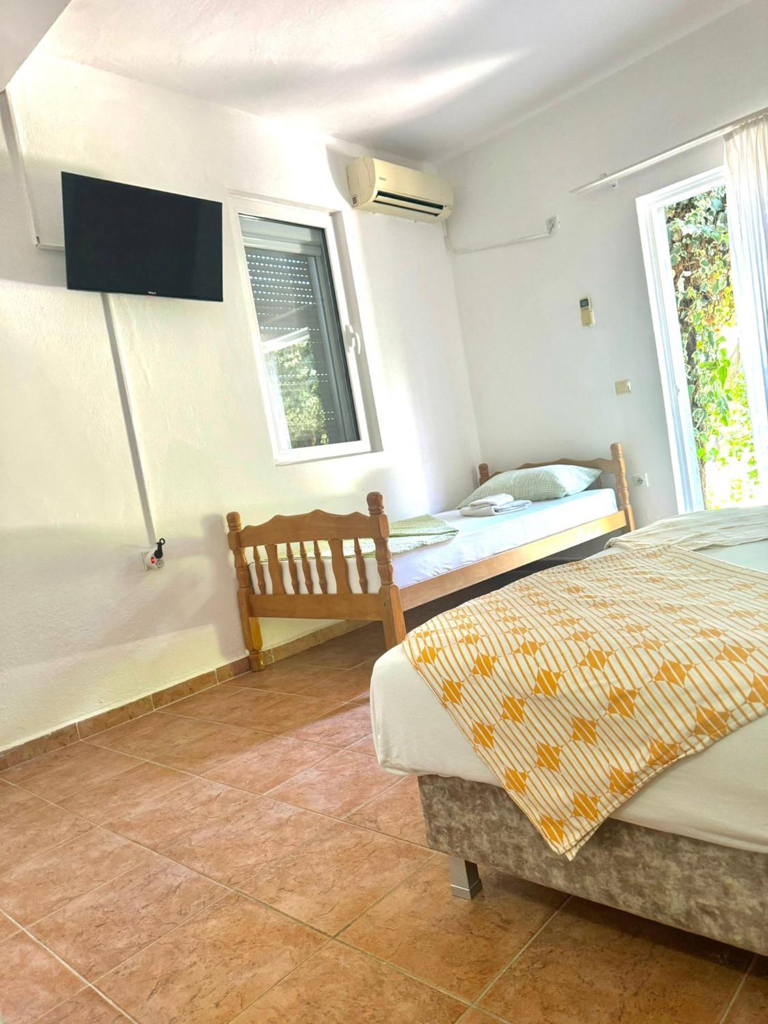 Riverside Apartments Chiara 乌尔齐尼 外观 照片